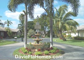 Villas of Arista Park in Davie Florida