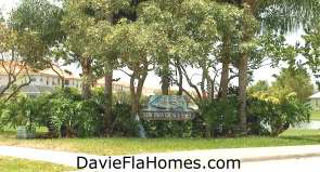 New Providence in Davie Florida - entrance sign